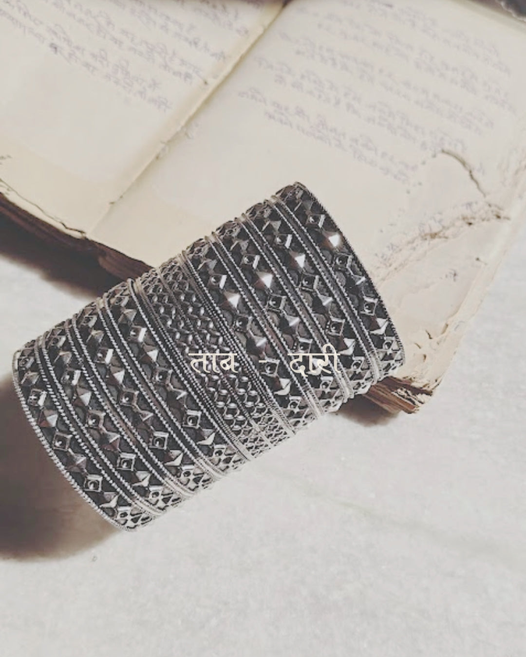 CIDRA CUFF BRACELET