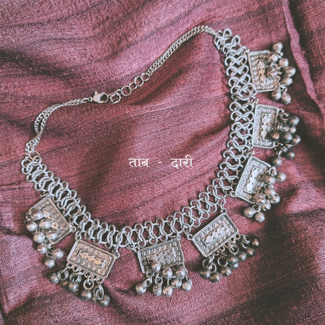 CHAKORA CHOKER